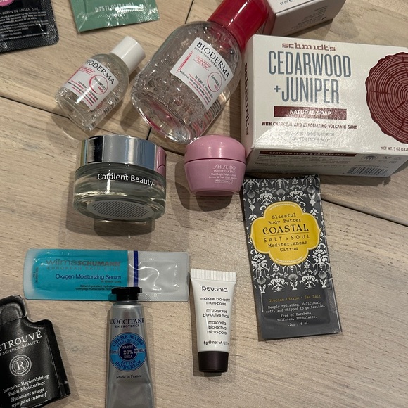 NEW! Bundle 45+ skincare items - full size & samples. Masks, cleansers, lotions - Picture 4 of 17